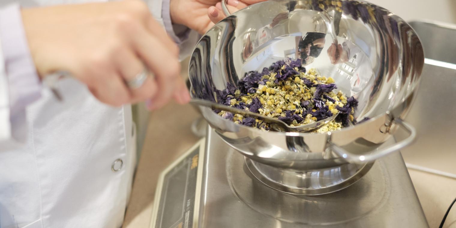 wieneu-apotheke-by-wolfgang-lehner_xt24763