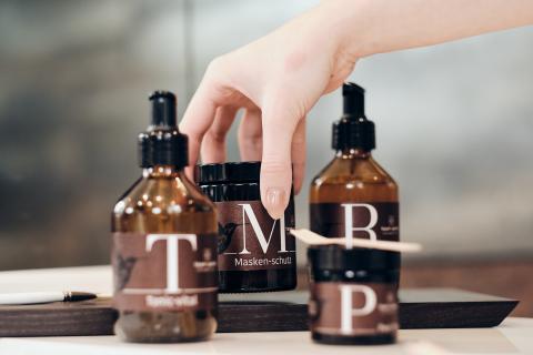 team-sante-cosmetics-by-wolfgang-lehner-xp18102